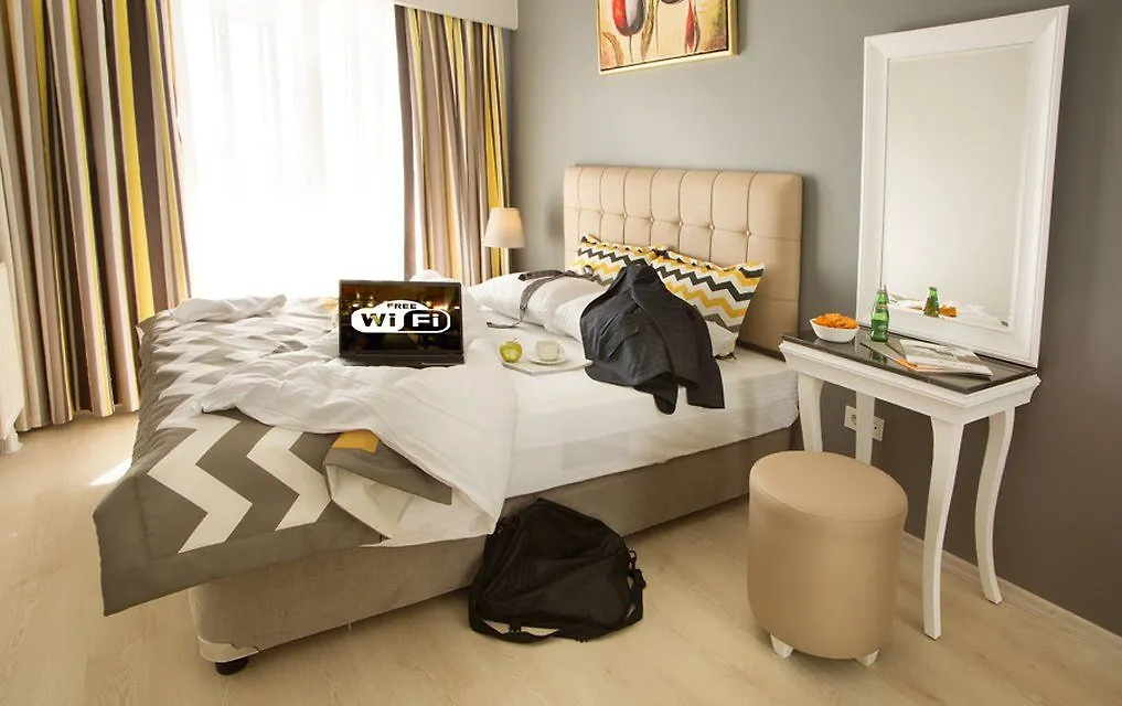 Serenity Suites Istanbul Airport 4*,